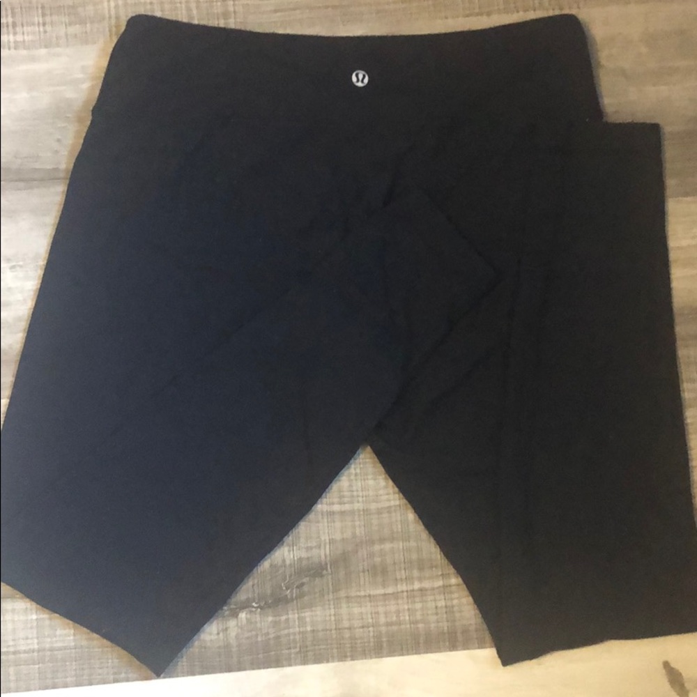 Black Lulu Lemon Leggings